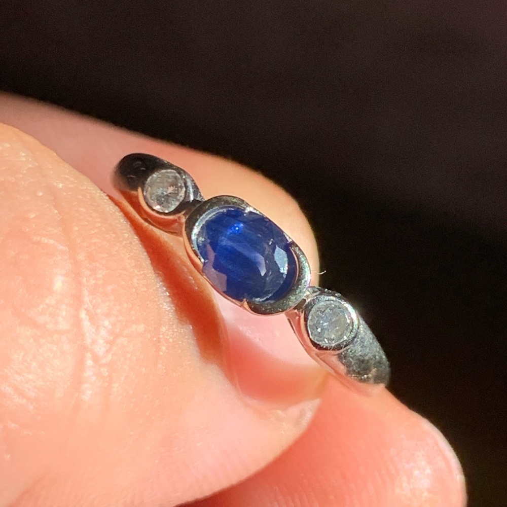14k Kashmir Sapphire and Diamond Ring - Picture 5 of 13